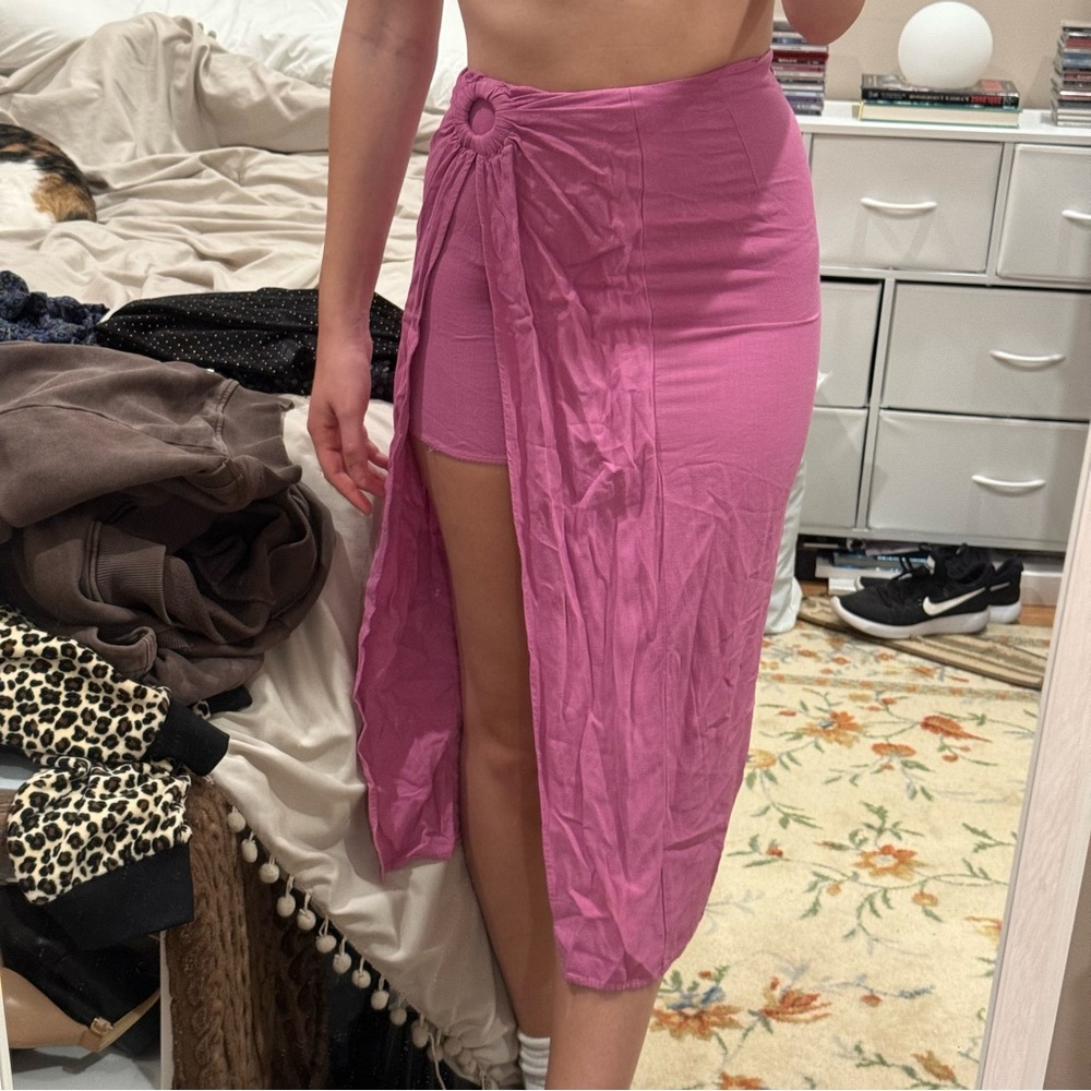 Pull&Bear Asymmetrical Pink Skirt